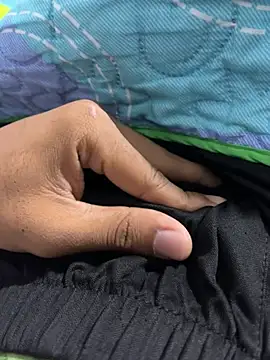 Snapshot of Al1890 chatting on February 13, 6:09 am Al1890 online show from February 13, 6:09 am