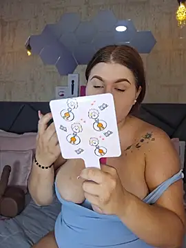 Snapshot of valentina-diiaz chatting on May 9, 5:40 pm valentina-diiaz online show from May 9, 5:40 pm