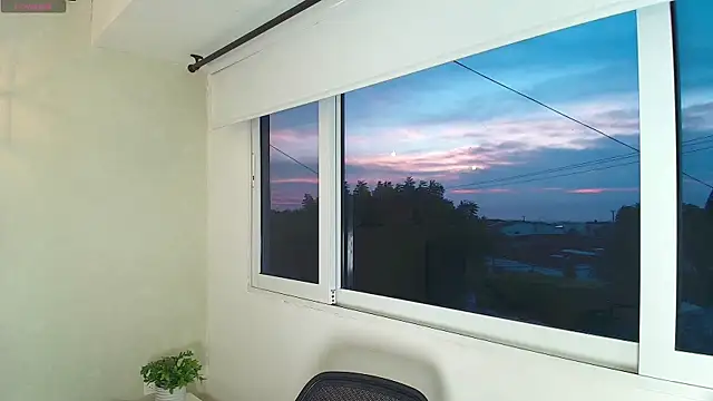  Victoria Collins online show from November 20, 10:59 am