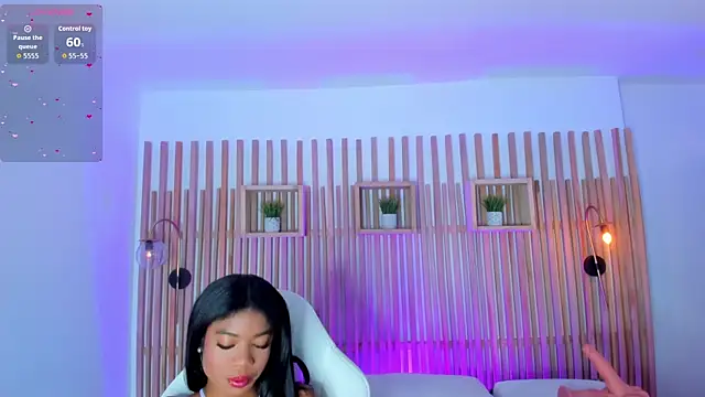 Snapshot of ciara_blake chatting on May 11, 7:33 pm ciara blake online show from May 11, 7:33 pm