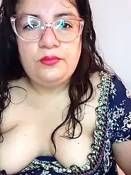Snapshot of mystery_psique chatting on April 19, 3:44 pm mystery psique online show from April 19, 3:44 pm