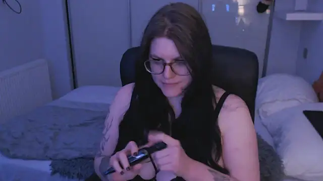 GothSuccubusBabe online show from March 2, 9:21 pm