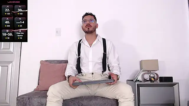 samuelcoopeer online show from December 22, 4:04 pm