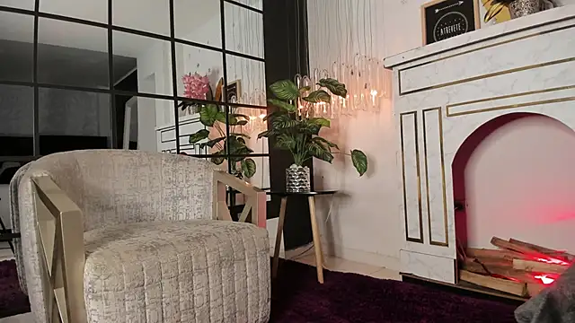 Snapshot of floraginette chatting on March 3, 6:14 pm floraginette online show from March 3, 6:14 pm