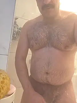 CloudyMuscleBeefy online show from March 1, 5:15 pm