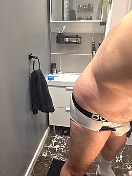 CloudyMuscleBeefy online show from March 10, 12:10 pm