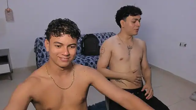 Santy Stump online show from April 4, 9:56 pm