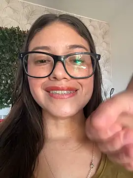 Snapshot of kate_rabittsex chatting on February 26, 12:47 pm kate rabittsex online show from February 26, 12:47 pm