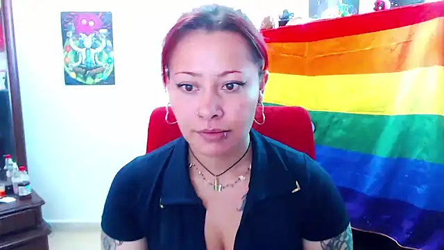 Snapshot of Aleja2530 chatting on October 2, 7:54 pm Aleja2530 online show from October 2, 7:54 pm