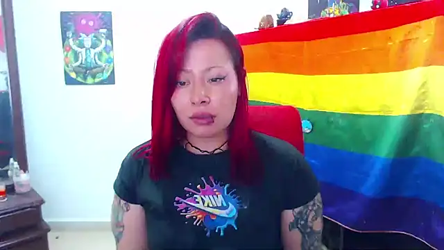 Snapshot of Aleja2530 chatting on October 4, 9:57 pm Aleja2530 online show from October 4, 9:57 pm