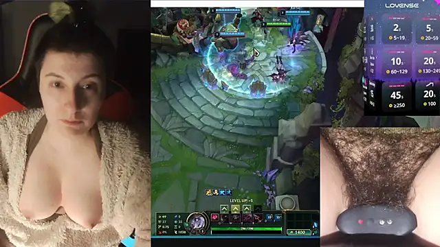 Snapshot of h4cMorganaEvelynn chatting on May 15, 12:01 pm h4cMorganaEvelynn online show from May 15, 12:01 pm