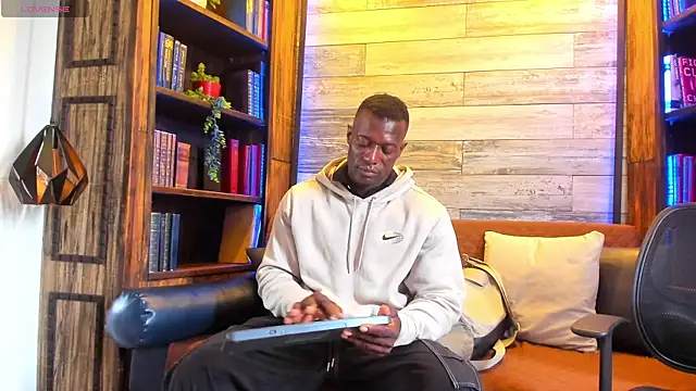 Snapshot of MarcusBlack_ chatting on July 18, 12:42 pm MarcusBlack online show from July 18, 12:42 pm