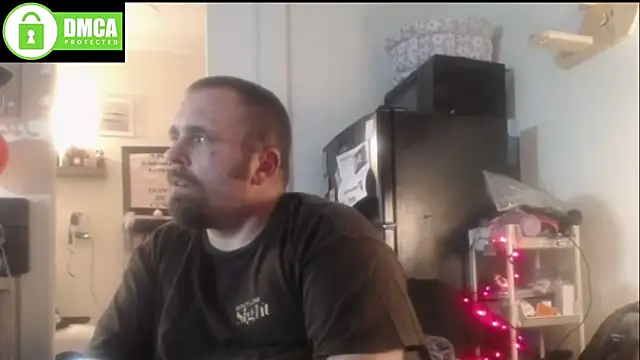 Snapshot of Thumper_ss chatting on November 13, 8:08 pm Thumper ss online show from November 13, 8:08 pm