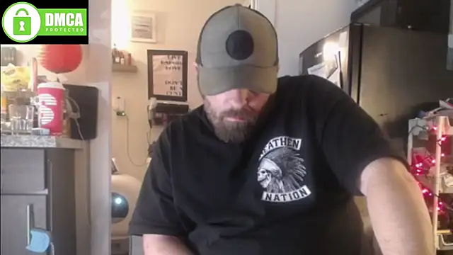 Snapshot of Thumper_ss chatting on December 2, 1:22 am Thumper ss online show from December 2, 1:22 am