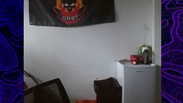 Snapshot of lustylyndon chatting on September 10, 6:52 pm lustylyndon online show from September 10, 6:52 pm