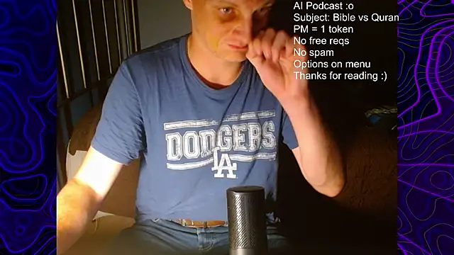 Snapshot of lustylyndon chatting on October 2, 4:30 am lustylyndon online show from October 2, 4:30 am