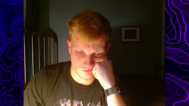 Snapshot of lustylyndon chatting on October 6, 4:10 am lustylyndon online show from October 6, 4:10 am