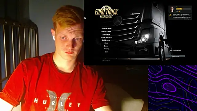 Snapshot of lustylyndon chatting on October 15, 5:29 am lustylyndon online show from October 15, 5:29 am