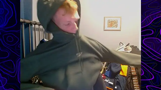 Snapshot of lustylyndon chatting on November 6, 4:08 pm lustylyndon online show from November 6, 4:08 pm