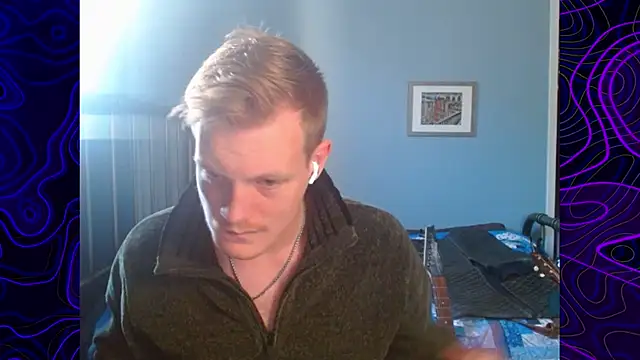 Snapshot of lustylyndon chatting on November 25, 4:51 pm lustylyndon online show from November 25, 4:51 pm