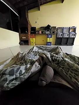 Snapshot of beto_juby777 chatting on October 28, 11:51 pm beto juby777 online show from October 28, 11:51 pm