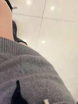 xiaoyuan01 online show from April 17, 3:09 am