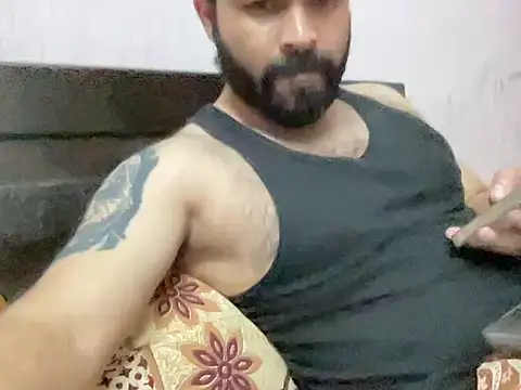 Snapshot of Sandy_Daddy chatting on September 12, 8:53 pm Sandy Daddy online show from September 12, 8:53 pm