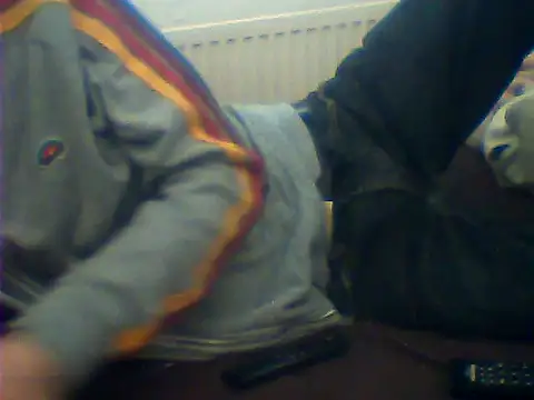 Snapshot of rimbaud77 chatting on May 19, 1:28 pm rimbaud77 online show from May 19, 1:28 pm