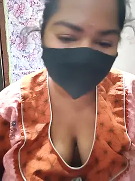 Liyaa 24 online show from March 11, 5:02 am