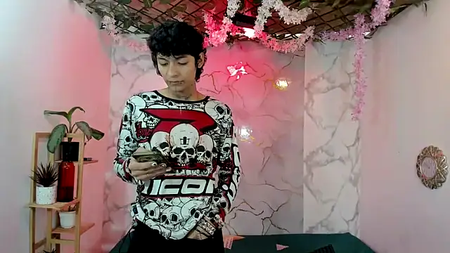 Bastian boyshot77 online show from April 12, 6:13 pm