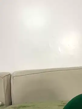 Lil-shawrie online show from September 15, 7:47 pm