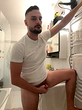 yourdreamboy17 online show from September 20, 11:28 pm