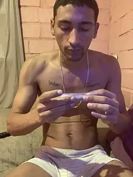 dotado22cmpoa online show from April 1, 12:22 am