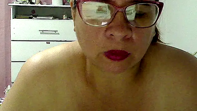 luciana69hot online show from February 25, 3:54 pm