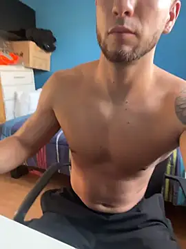 Snapshot of MRmusculo20 chatting on March 12, 10:05 pm MRmusculo20 online show from March 12, 10:05 pm