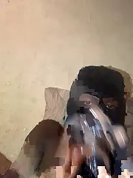 Snapshot of xgeee chatting on November 17, 5:41 pm xgeee online show from November 17, 5:41 pm