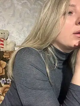 hotsteacher online show from December 20, 1:56 am