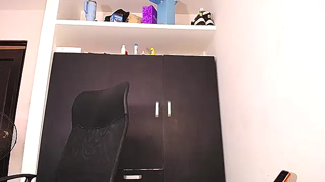 Snapshot of Joan_silva chatting on April 25, 8:17 pm Joan silva online show from April 25, 8:17 pm