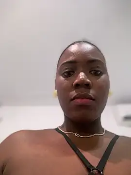 Alexia 24 online show from December 18, 10:16 pm