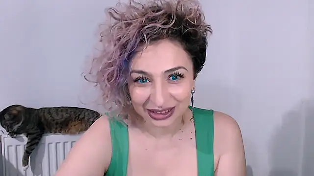 AAARUNY online show from February 18, 3:41 pm