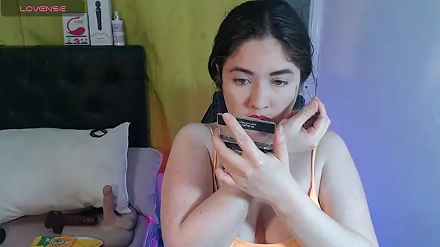 KrystalAdams online show from February 12, 1:28 pm