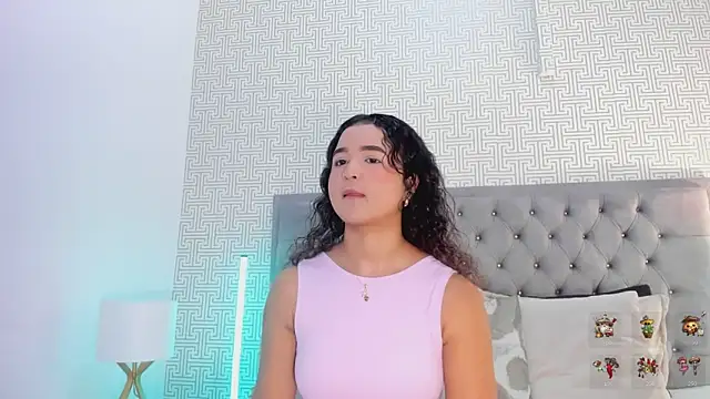 Snapshot of Evaa_Lunna_ chatting on April 28, 8:03 pm Evaa Lunna online show from April 28, 8:03 pm