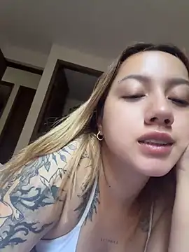Becca Johnson u online show from July 17, 6:46 pm