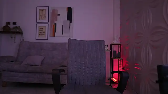 DaviesBrown online show from March 29, 9:04 pm