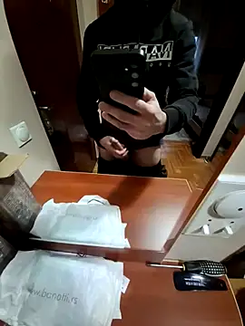 busters32 online show from March 20, 4:45 pm