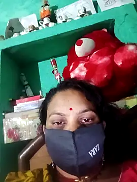 Snapshot of SHWETA1180 chatting on February 18, 11:11 pm SHWETA1180 online show from February 18, 11:11 pm