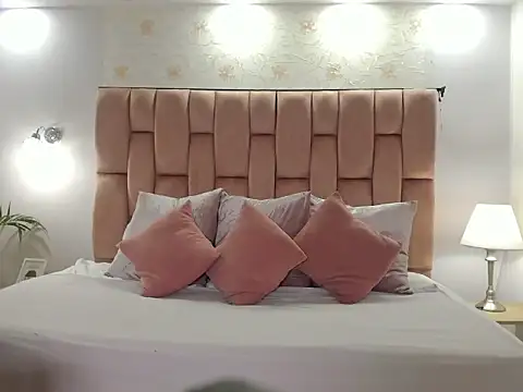 anabelle clark online show from April 21, 4:34 pm