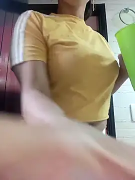 Fox Roxxan online show from September 14, 10:20 pm