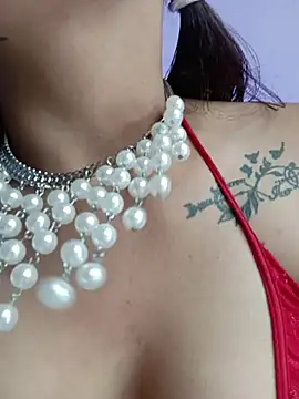 Fox Roxxan online show from February 8, 2:26 am