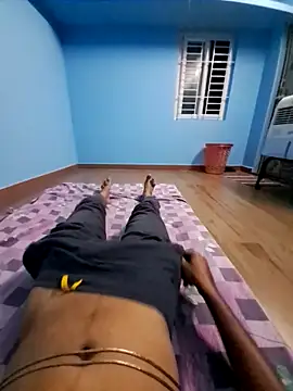 Tamilpayan00 online show from September 12, 3:34 pm